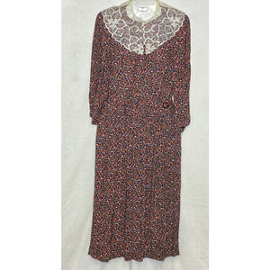 Floral Midi Dress Lace Collar Belted Size 8 Grannycore Modest Union Made 1980s
